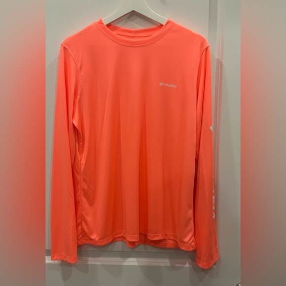 Columbia Woman’s Omni Shade Long Sleeve Shirt Size Large - Picture 1 of 6